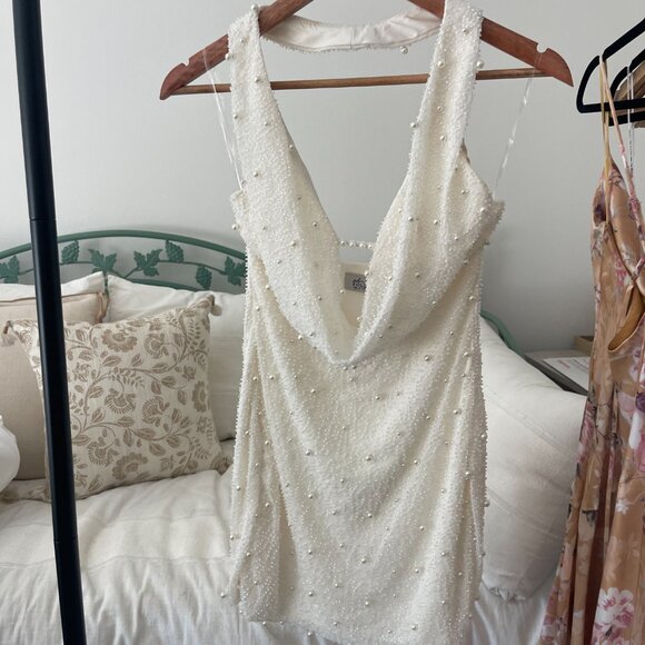 Oh Polly Versailles Deep Plunge Embellished Mini Dress in White - Picture 3 of 5